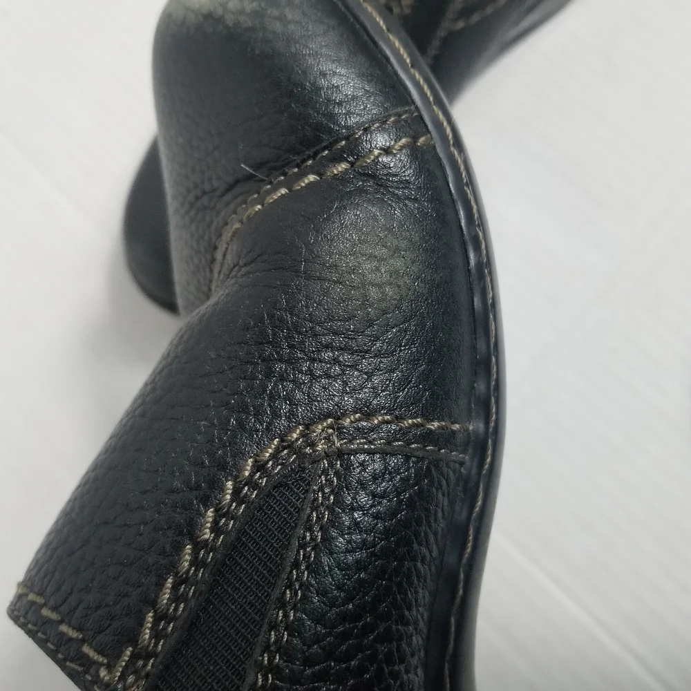CLARKS COLLECTION WOMEN'S LOAFERS SIZE 7